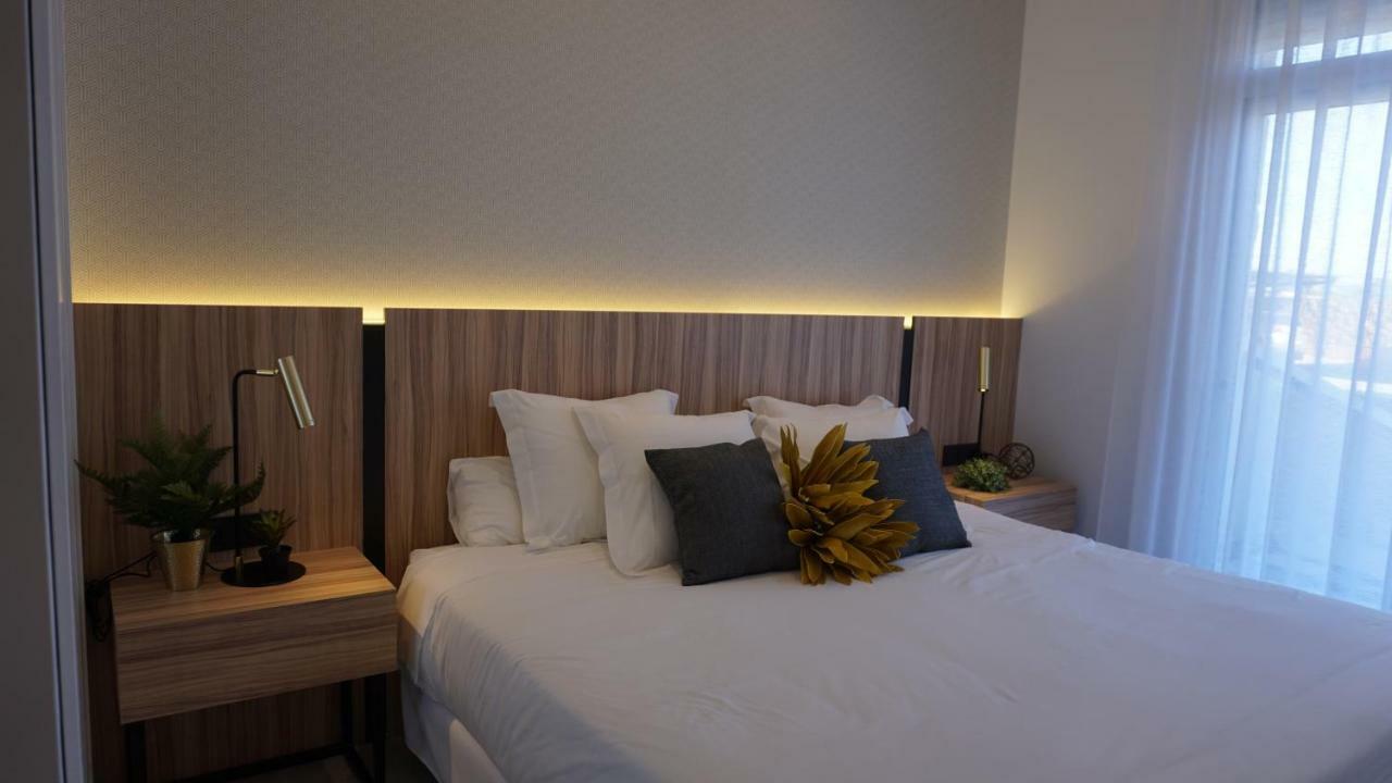 Apartamentos La Laguna II Luxury Apartments Сьюдад-Кесада Экстерьер фото