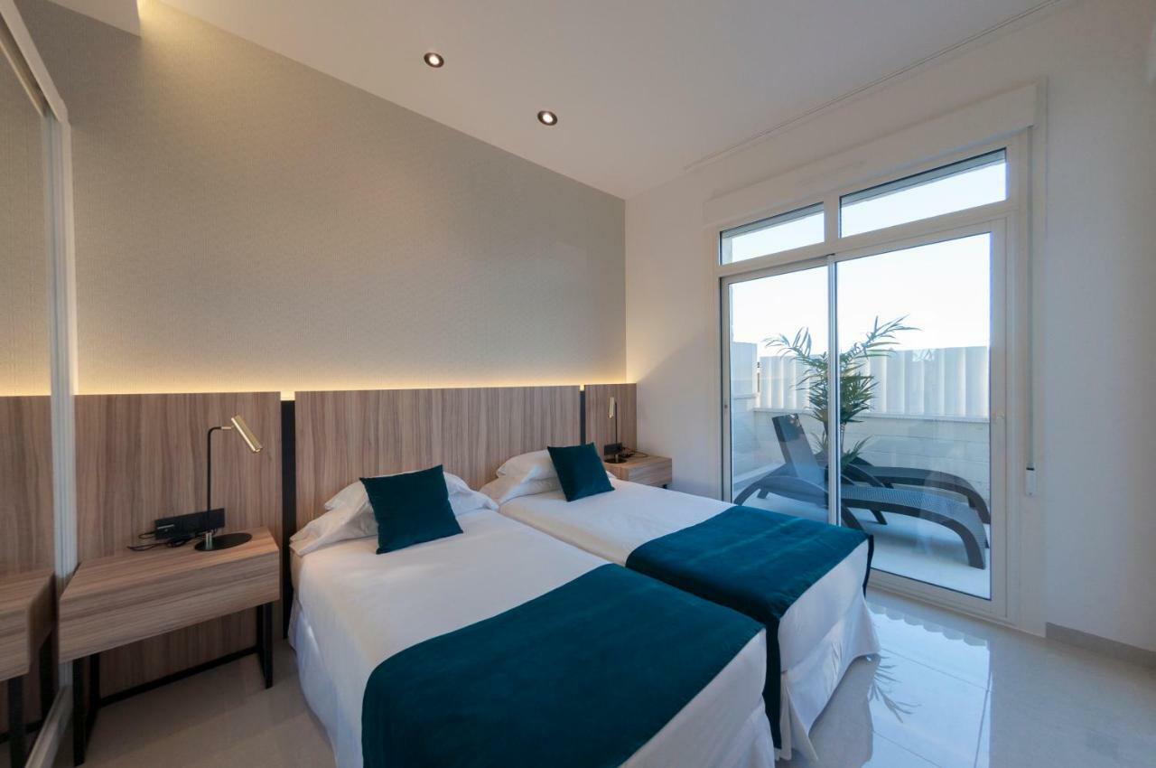 Apartamentos La Laguna II Luxury Apartments Сьюдад-Кесада Экстерьер фото